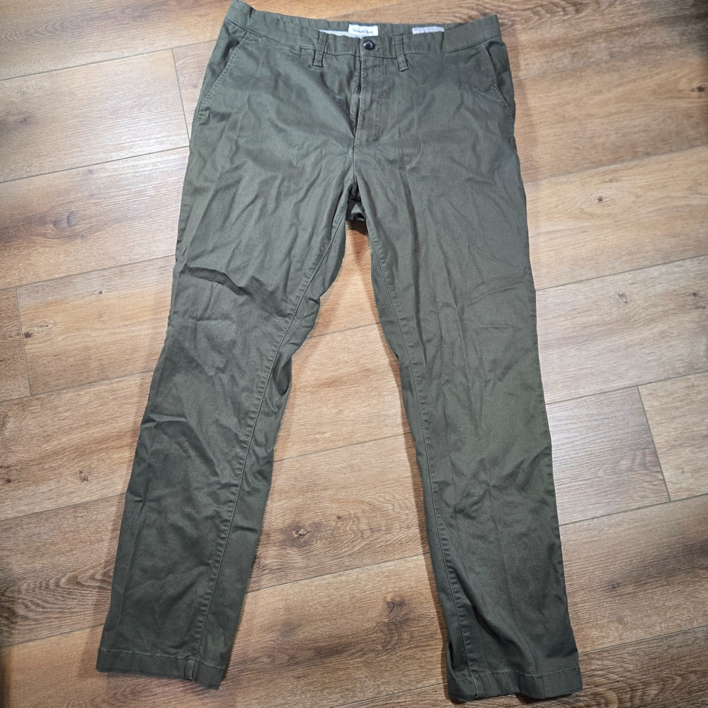 Goodfellow Every Wear Pants 38x32 Green Chino Athletic Canvas Casual Stretch